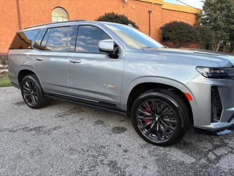 Silver SUV exterior detailed on-site during a mobile appointment in Lewisville, NC